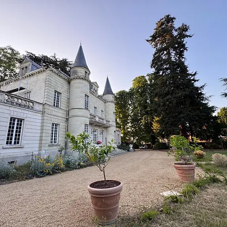 Chateau Des Quatre Tourelles Nocleg ze śniadaniem