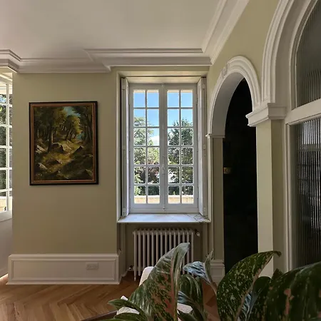 Nocleg ze śniadaniem Chateau Des Quatre Tourelles 3*