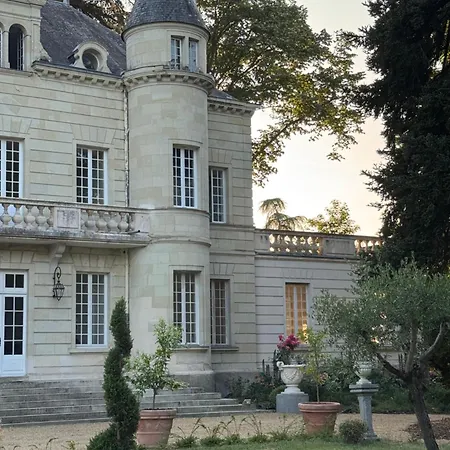 Chateau Des Quatre Tourelles