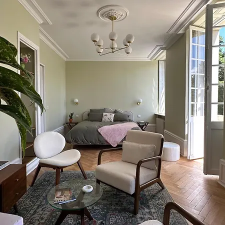 Chateau Des Quatre Tourelles Nocleg ze śniadaniem Doué-la-Fontaine