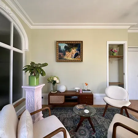 לינה וארוחת בוקר Chateau Des Quatre Tourelles Doué-la-Fontaine