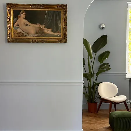 Chateau Des Quatre Tourelles